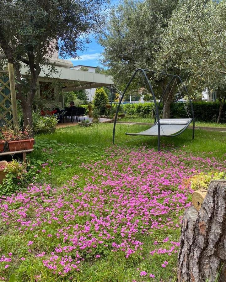 Hotel Rosapineta - Adults Only ลินญาโน ซับเบียโดโร ภายนอก รูปภาพ