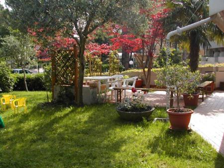 Hotel Rosapineta - Adults Only ลินญาโน ซับเบียโดโร ภายนอก รูปภาพ